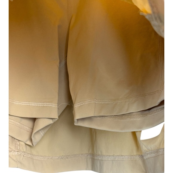 Lululemon Multi-Pocket Cargo High-Rise Skorts size 4 - Picture 5 of 7